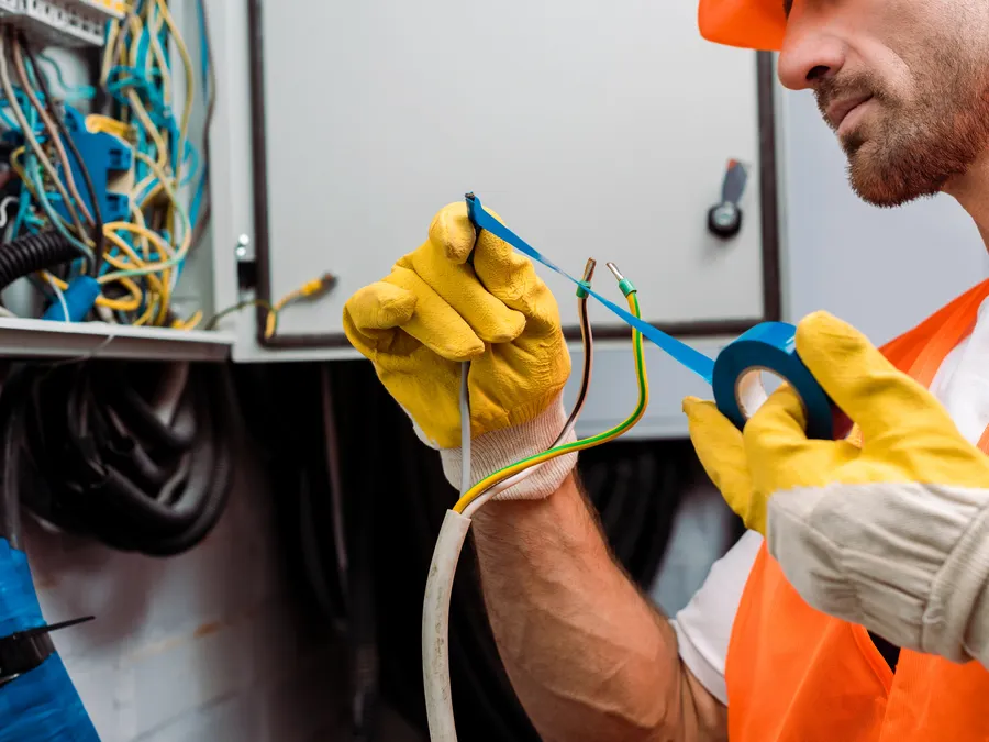Rénovation électrique par un électricien à Paris
